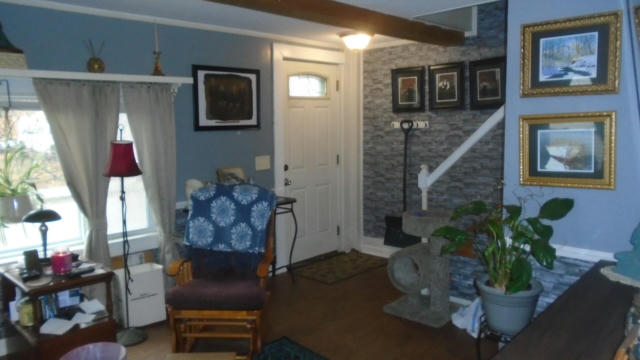 47 BROAD ST, ROCKLAND, ME 04841, photo 4 of 23