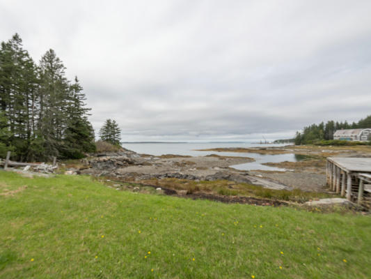 322 ATLANTIC RD, SWANS ISLAND, ME 04685 - Image 1