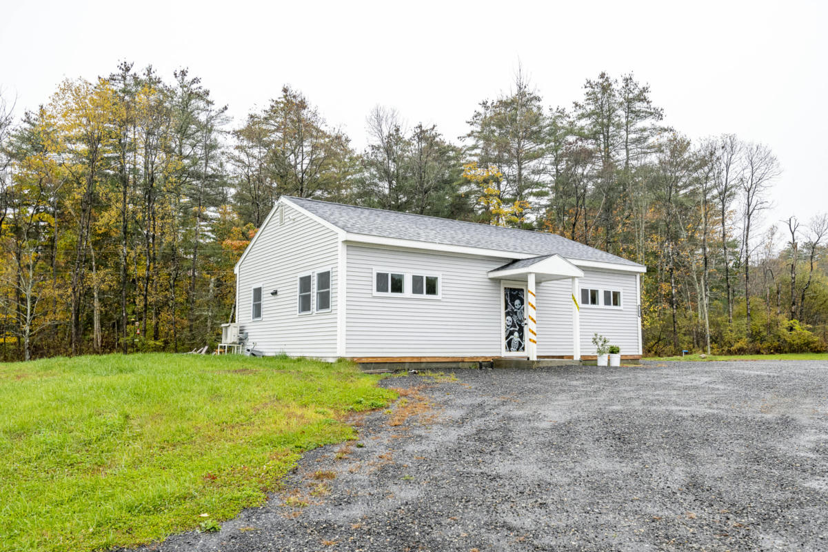 705 CATHANCE RD, TOPSHAM, ME 04086, photo 1 of 17