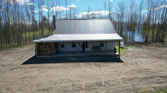 1073 BELLSQUEEZE RD, CLINTON, ME 04927, photo 3 of 36