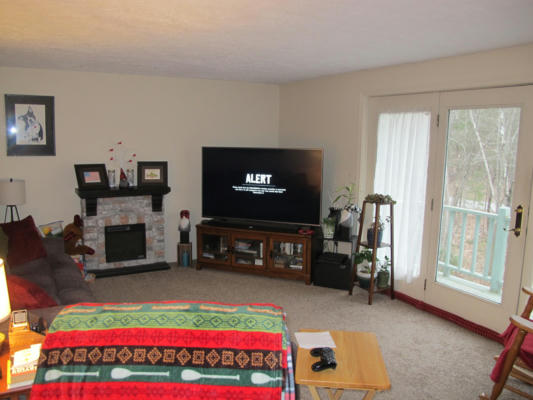 222 EVERGREEN DR # 222, WATERVILLE, ME 04901, photo 3 of 7