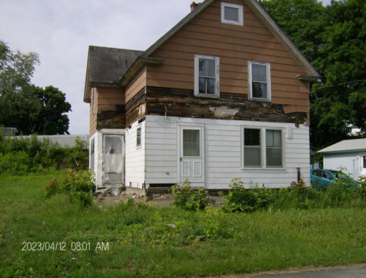 40 PARK ST, EAST MILLINOCKET, ME 04430 - Image 1